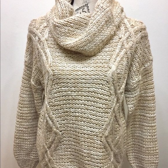 Bluenotes Women Cable Knit Sweater Chunky Beige Loose Fit Cowl Neck Small - Picture 1 of 11
